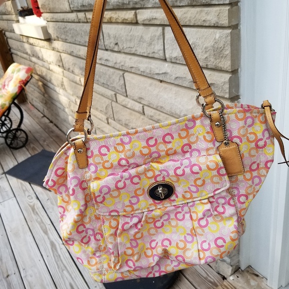 Coach Purse - Picture 1 of 3